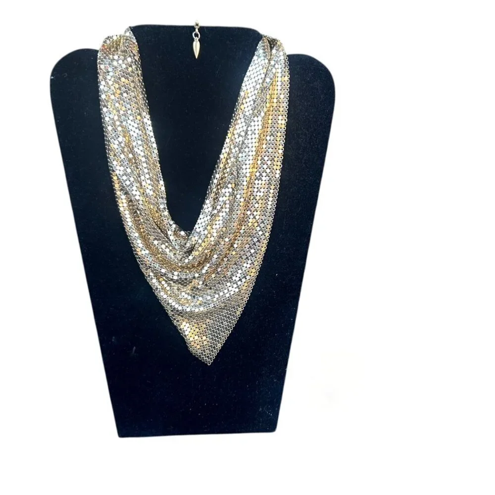 Whiting & Davis Vintage 70s Gold Tone Chain Mesh Necklace and Dangle Earrings - Picture 2 of 12